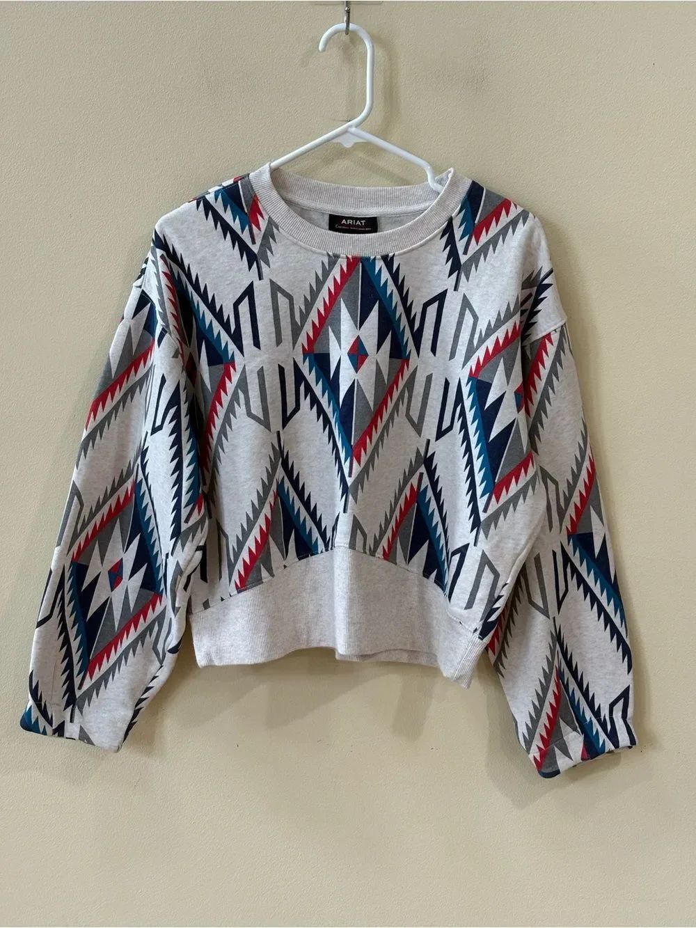 Ariat Chimayo women's cropped pullover sweatshirt